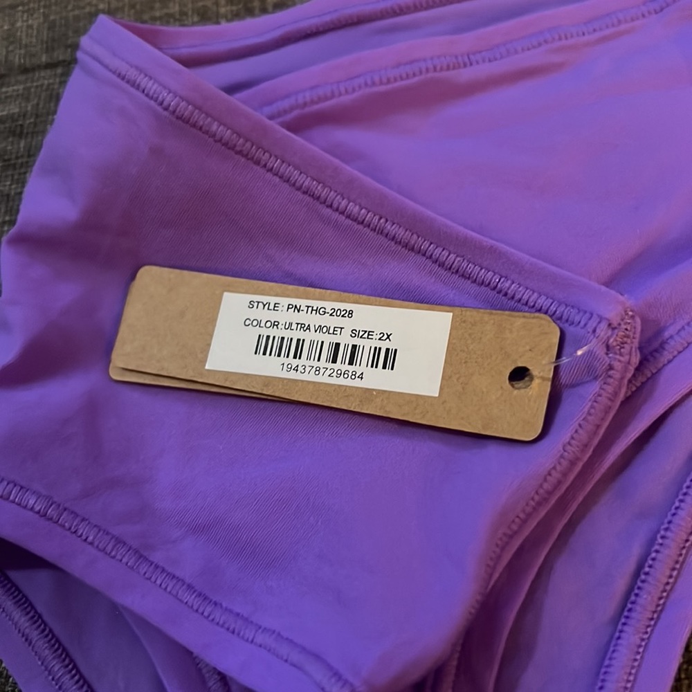 Skims Fit Everybody Thong - Picture 3 of 7